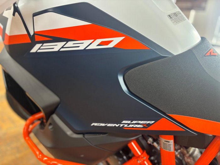 2026 Ktm 1390 SUPER ADVENTURE R Orange