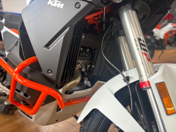 2026 Ktm 1390 SUPER ADVENTURE R Orange