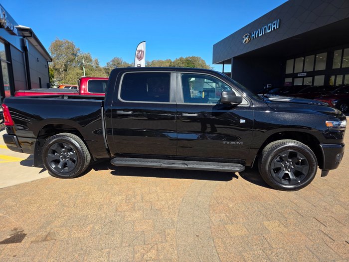 2026 Ram 1500 Express Black Edition Hurricane SO