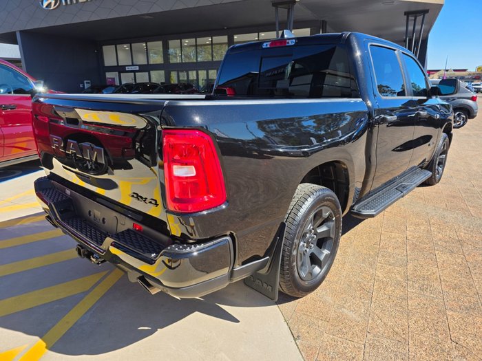 2026 Ram 1500 Express Black Edition Hurricane SO