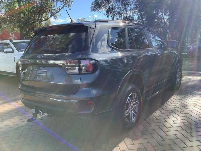 2025 Ford Everest Trend