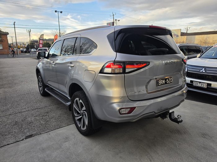 2021 Isuzu MU-X LS-T