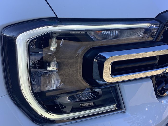 2025 Ford Everest Trend