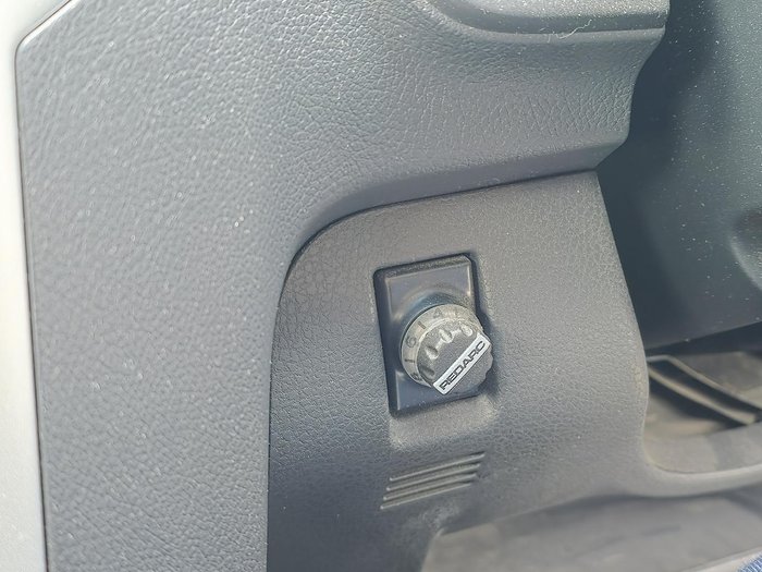 2018 Isuzu MU-X LS-M