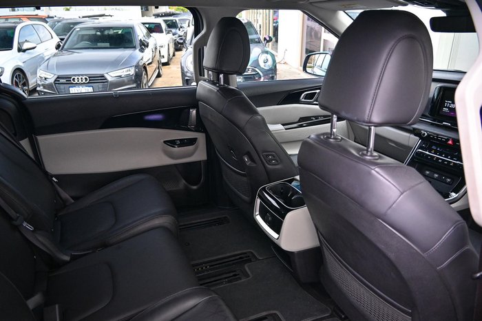 2022 Kia Carnival Platinum