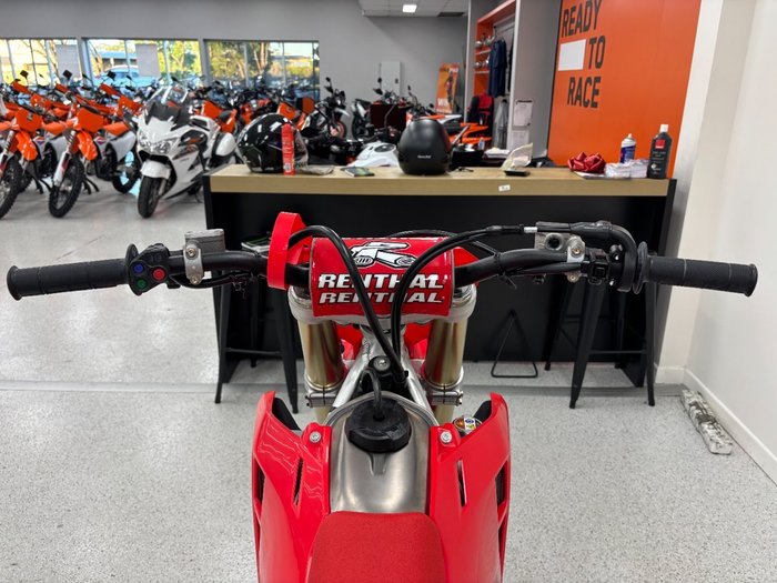 2026 Honda CRF450R Red