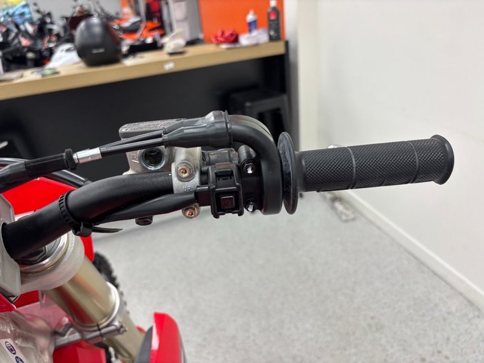 2026 Honda CRF450R Red