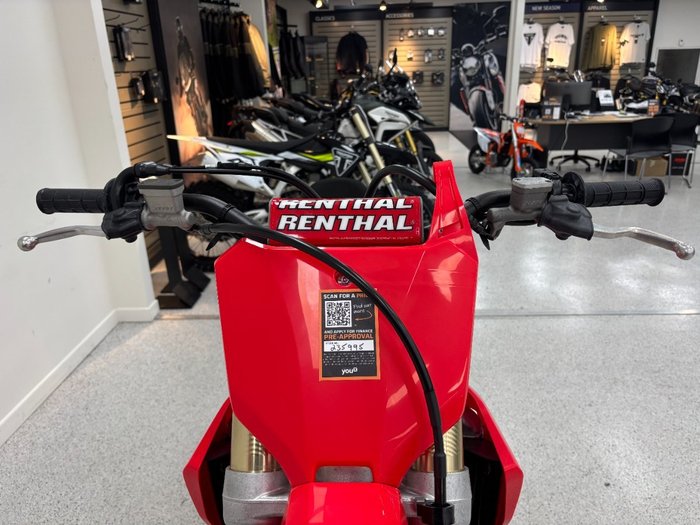 2026 Honda CRF450R Red