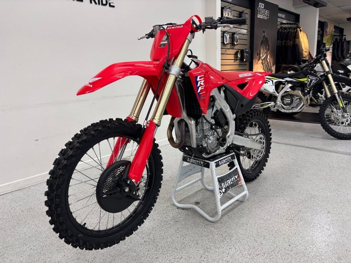 2026 Honda CRF450R Red