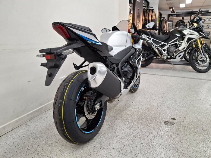 2026 Suzuki GSX-R1000R Silver