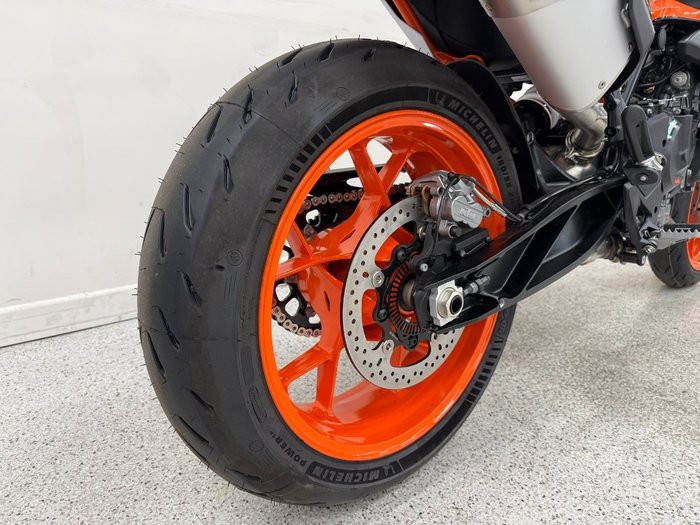 2024 Ktm 890 SM-T