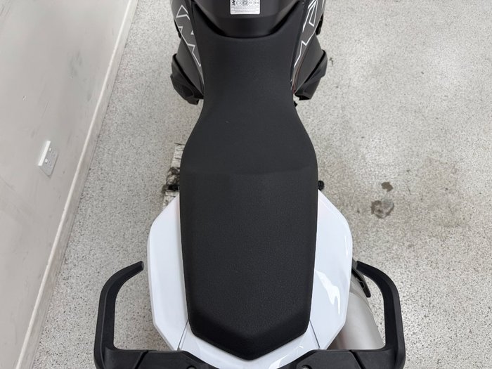 2024 Ktm 890 SM-T
