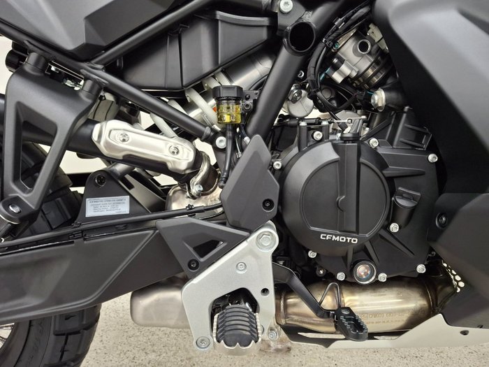 2026 CFMOTO 1000MT-X grey
