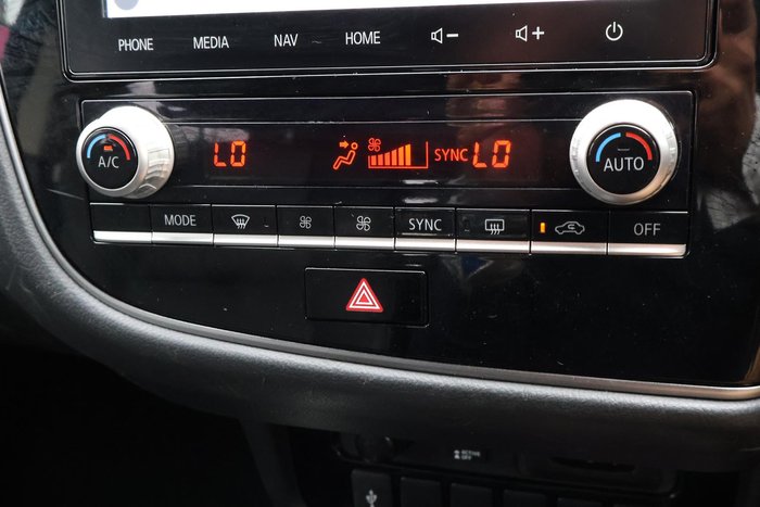 2019 Mitsubishi Outlander Exceed