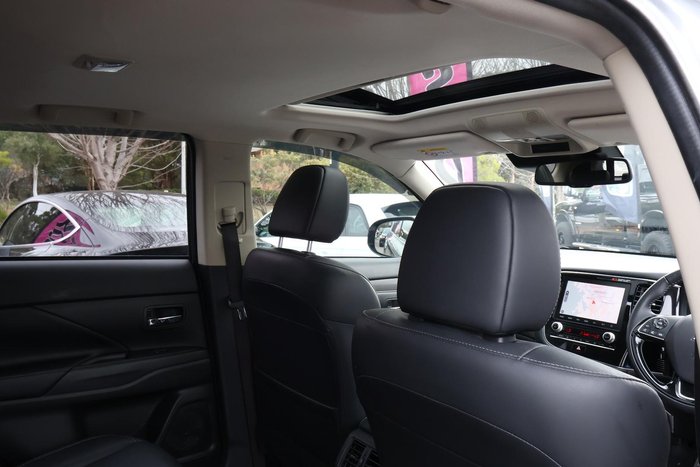 2019 Mitsubishi Outlander Exceed