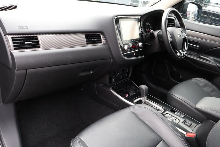 2019 Mitsubishi Outlander Exceed