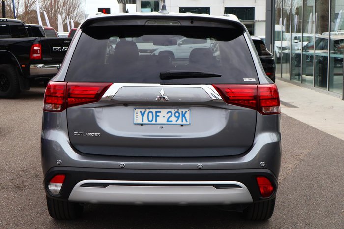 2019 Mitsubishi Outlander Exceed