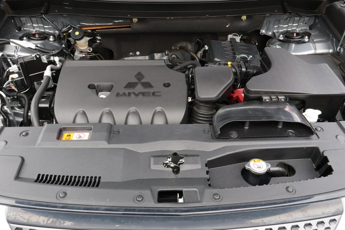 2019 Mitsubishi Outlander Exceed