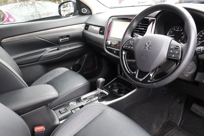 2019 Mitsubishi Outlander Exceed