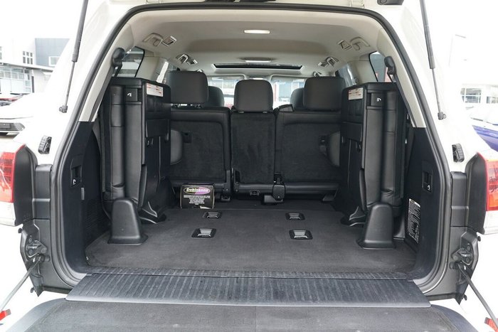 2018 Toyota Landcruiser VX