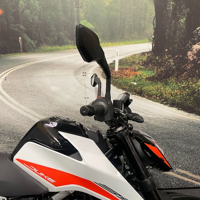 2022 Ktm 390 DUKE White