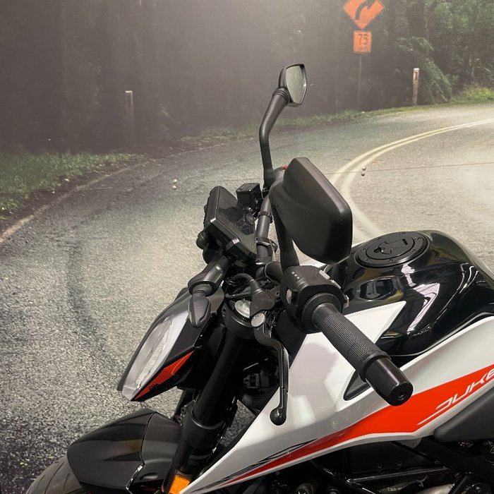 2022 Ktm 390 DUKE White