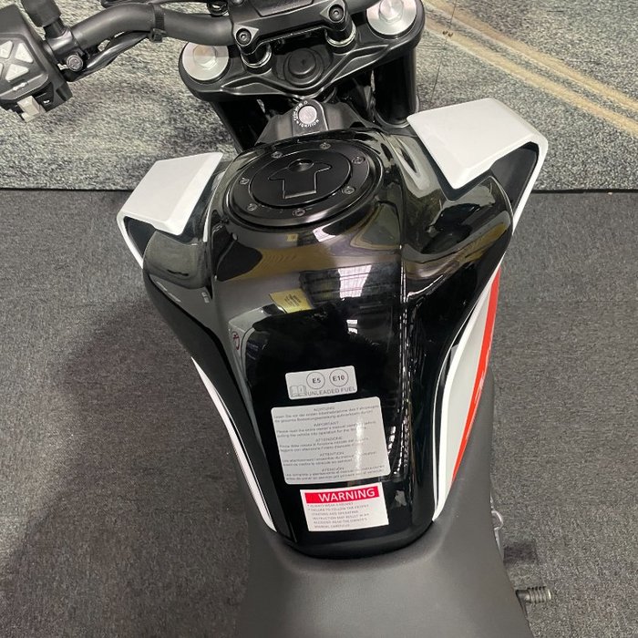2022 Ktm 390 DUKE White