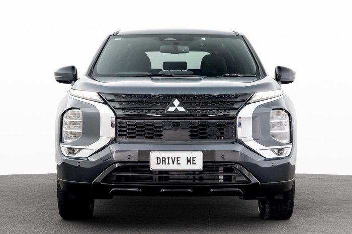 2024 Mitsubishi Outlander Black Edition