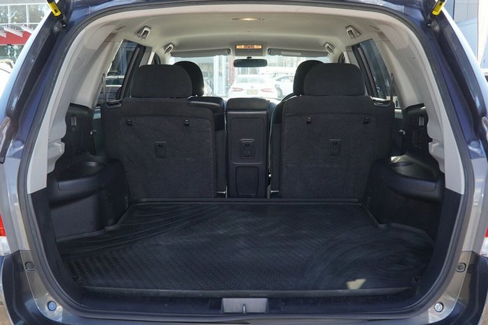 2013 Toyota Kluger KX-R