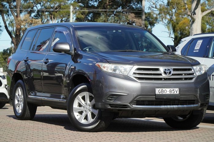 2013 Toyota Kluger