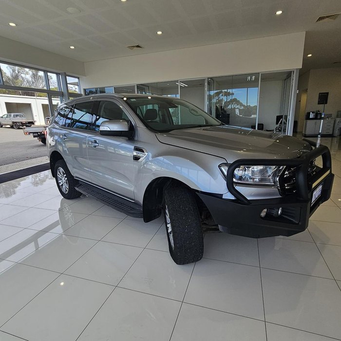 2017 Ford Everest