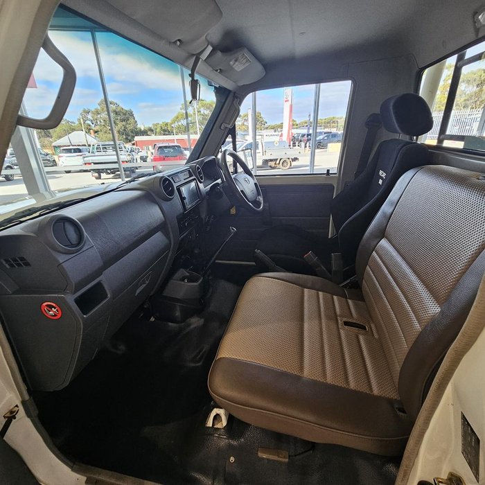 2011 Toyota Landcruiser Workmate
