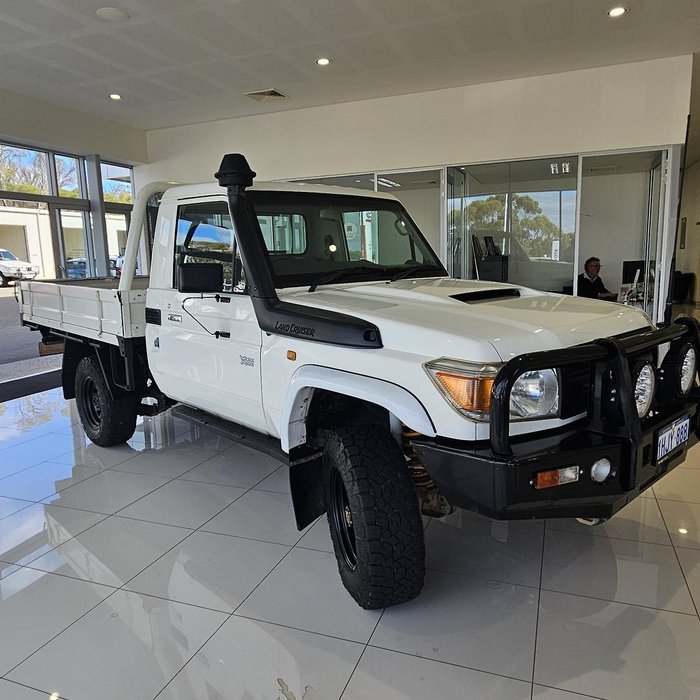 2011 Toyota Landcruiser