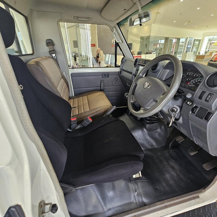 2011 Toyota Landcruiser Workmate