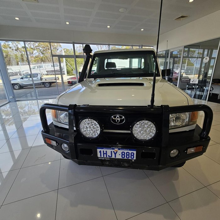 2011 Toyota Landcruiser