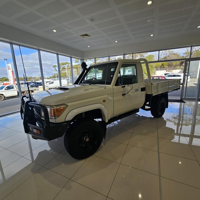 2011 Toyota Landcruiser