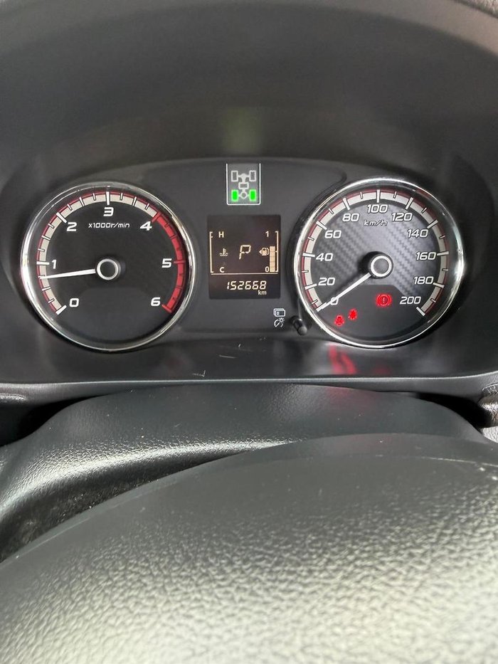2017 Mitsubishi Triton Exceed