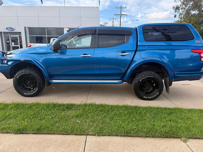 2017 Mitsubishi Triton Exceed