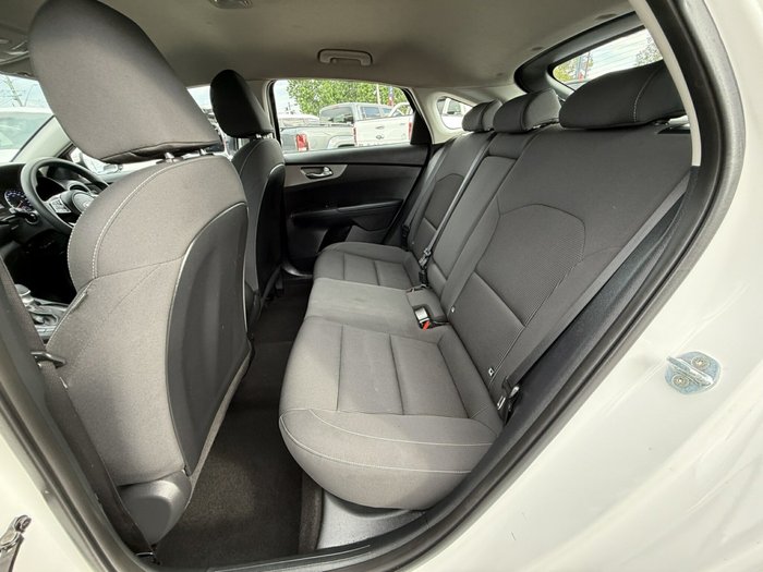2018 Kia Cerato S BD MY19 Clear White