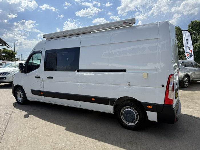 2022 Renault Master Pro 110kW