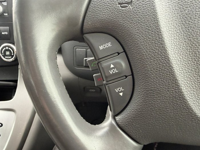 2014 Kia Grand Carnival Platinum
