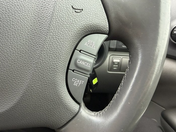 2014 Kia Grand Carnival Platinum