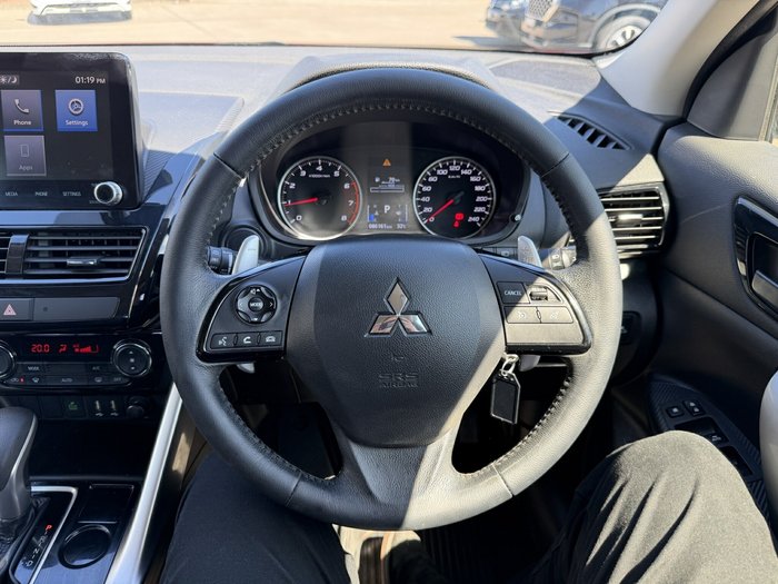 2022 Mitsubishi Eclipse Cross ES