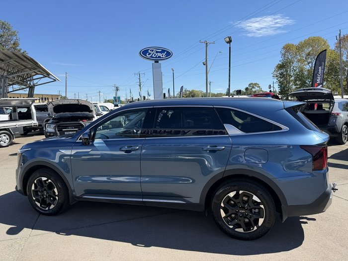 2024 Kia Sorento Sport