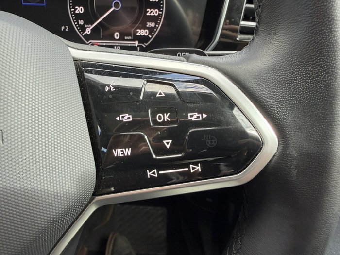 2022 Volkswagen Touareg 210TDI Elegance