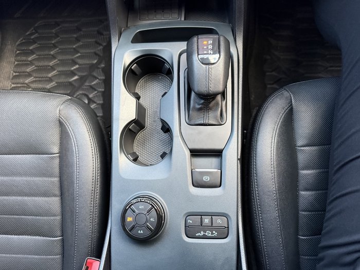 2023 Ford Everest Sport