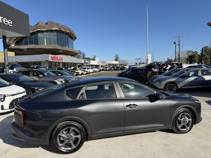 2025 Kia K4 S