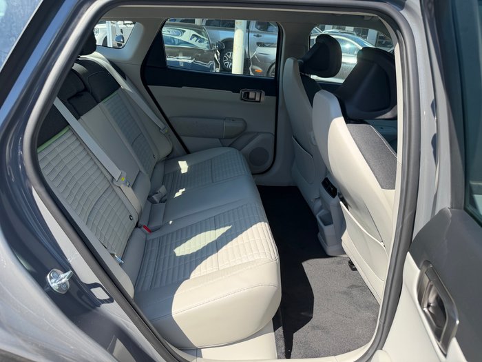 2025 Kia EV4 Earth Long Range