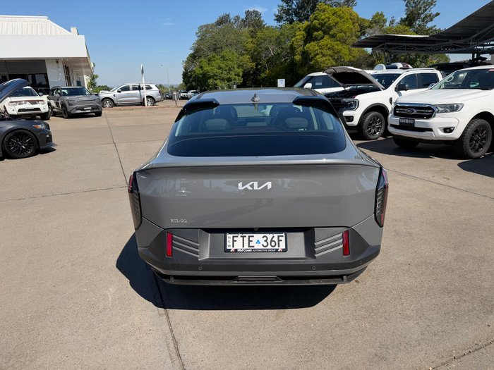 2025 Kia EV4 Earth Long Range