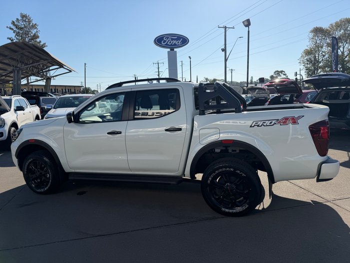 2025 Nissan Navara PRO-4X
